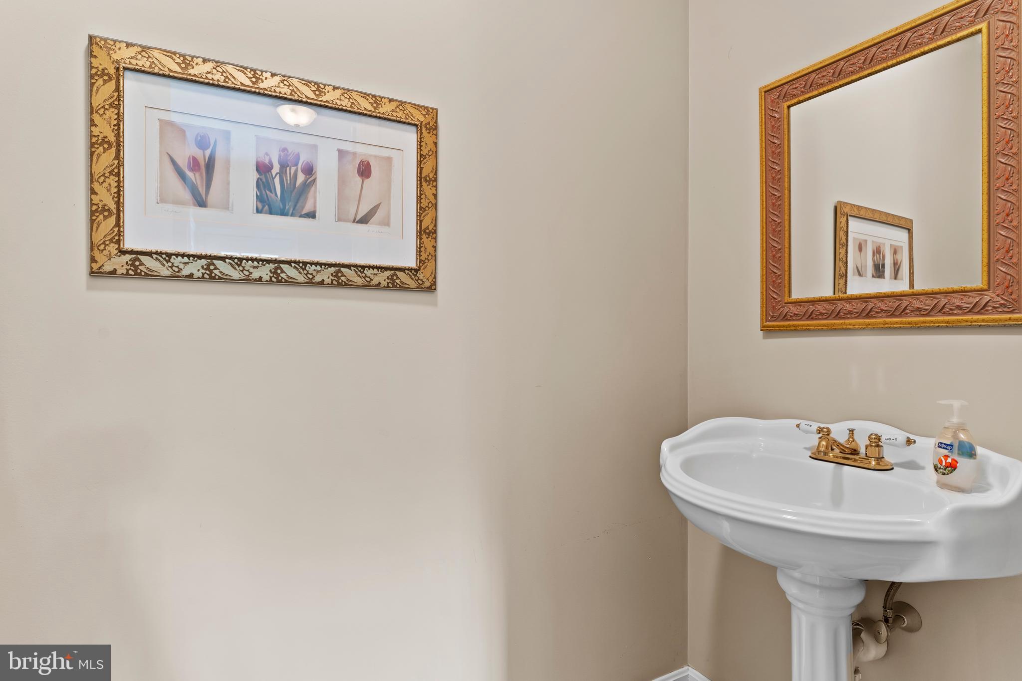 FLORIBUNDA - Residential