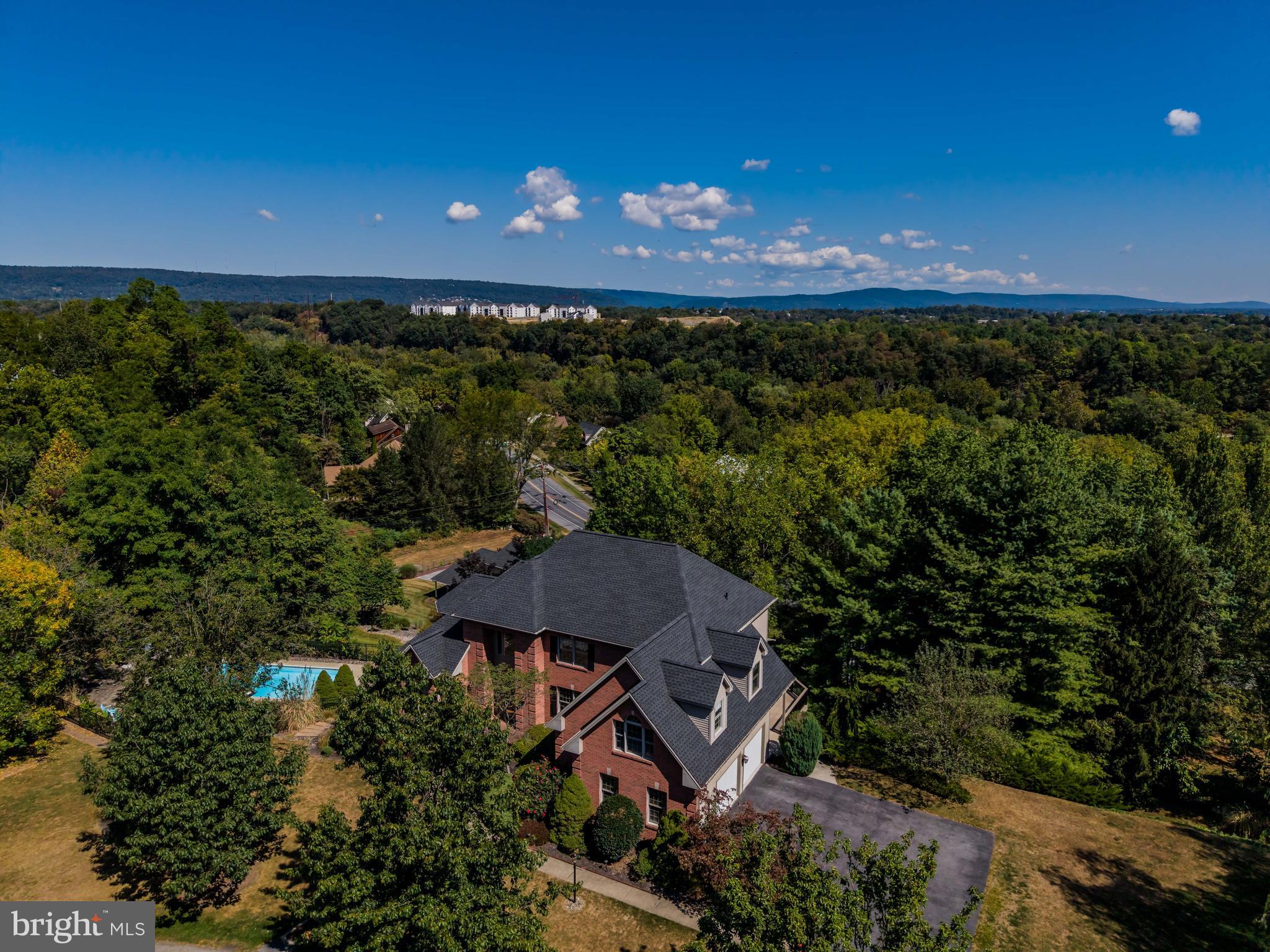 FLORIBUNDA - Residential