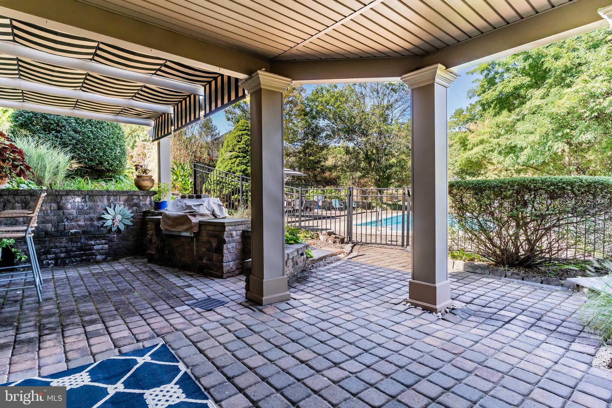 FLORIBUNDA - Residential