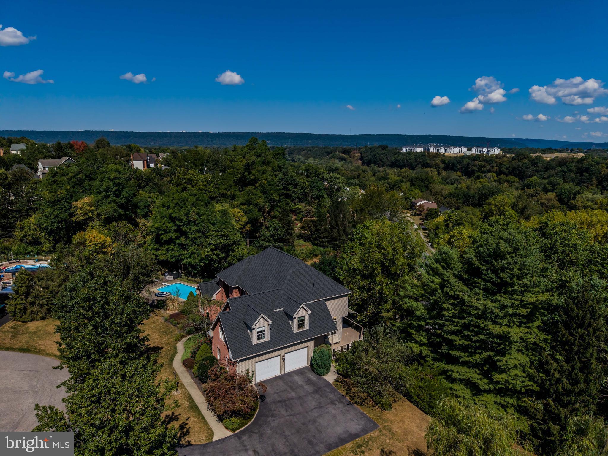 FLORIBUNDA - Residential