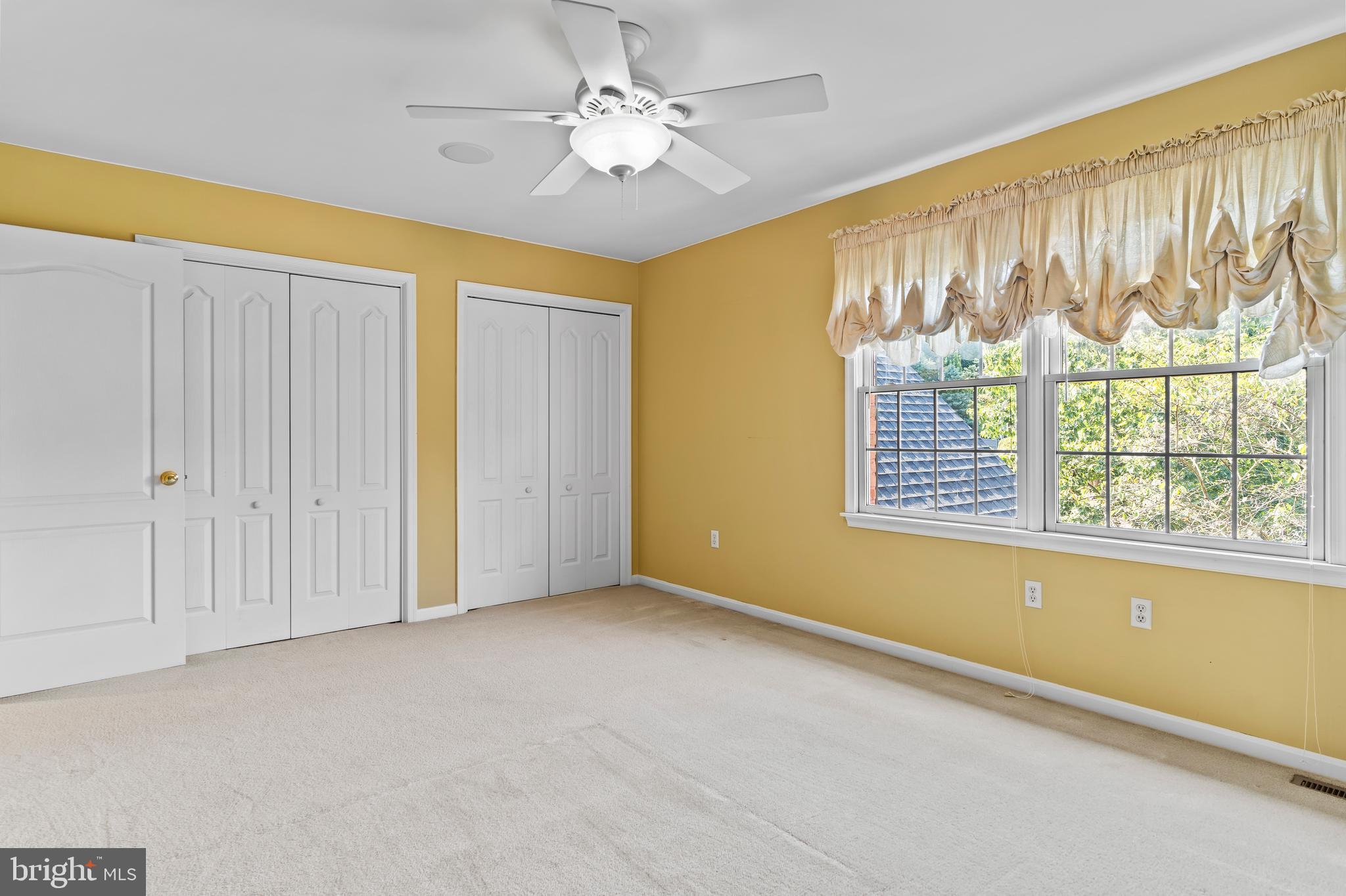 FLORIBUNDA - Residential