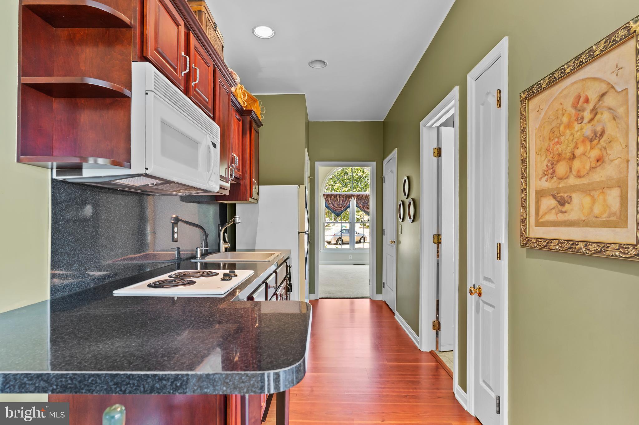 FLORIBUNDA - Residential