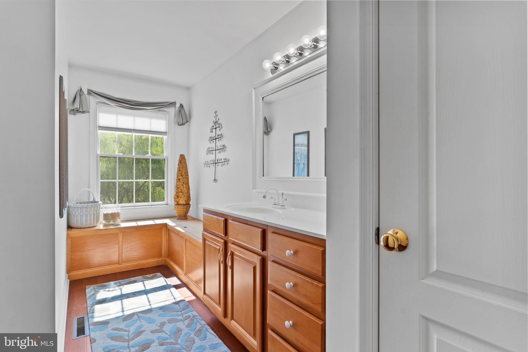 FLORIBUNDA - Residential