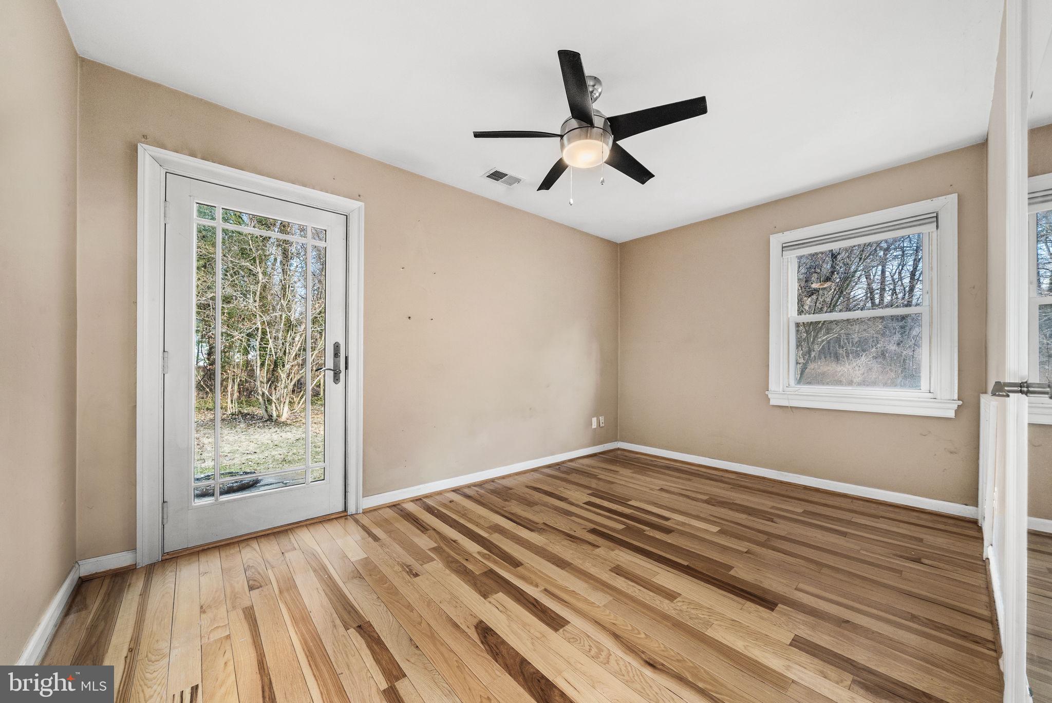 PIMMIT HILLS - Residential