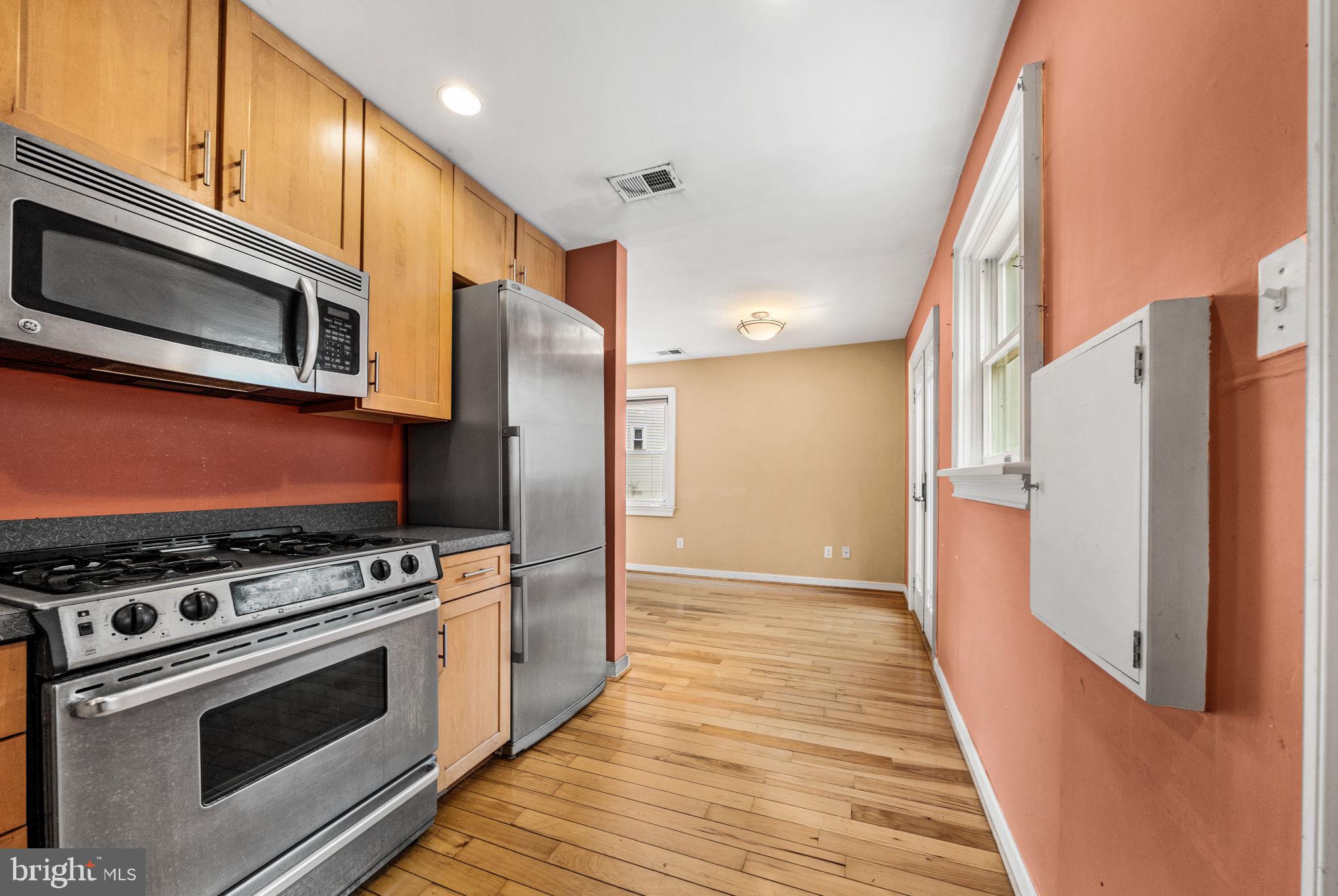 PIMMIT HILLS - Residential