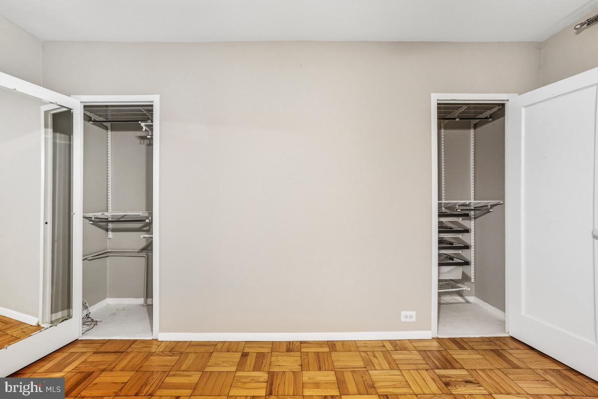 PARKFAIRFAX - Residential