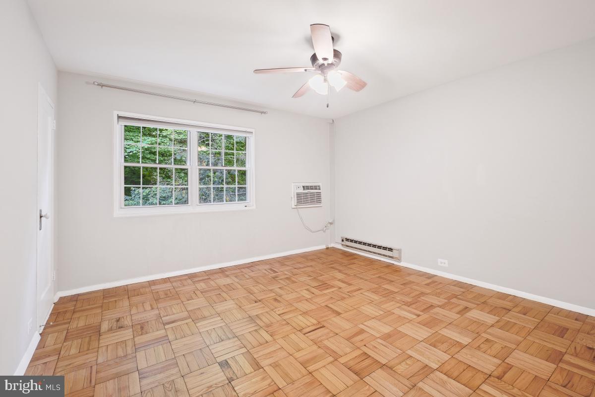 PARKFAIRFAX - Residential