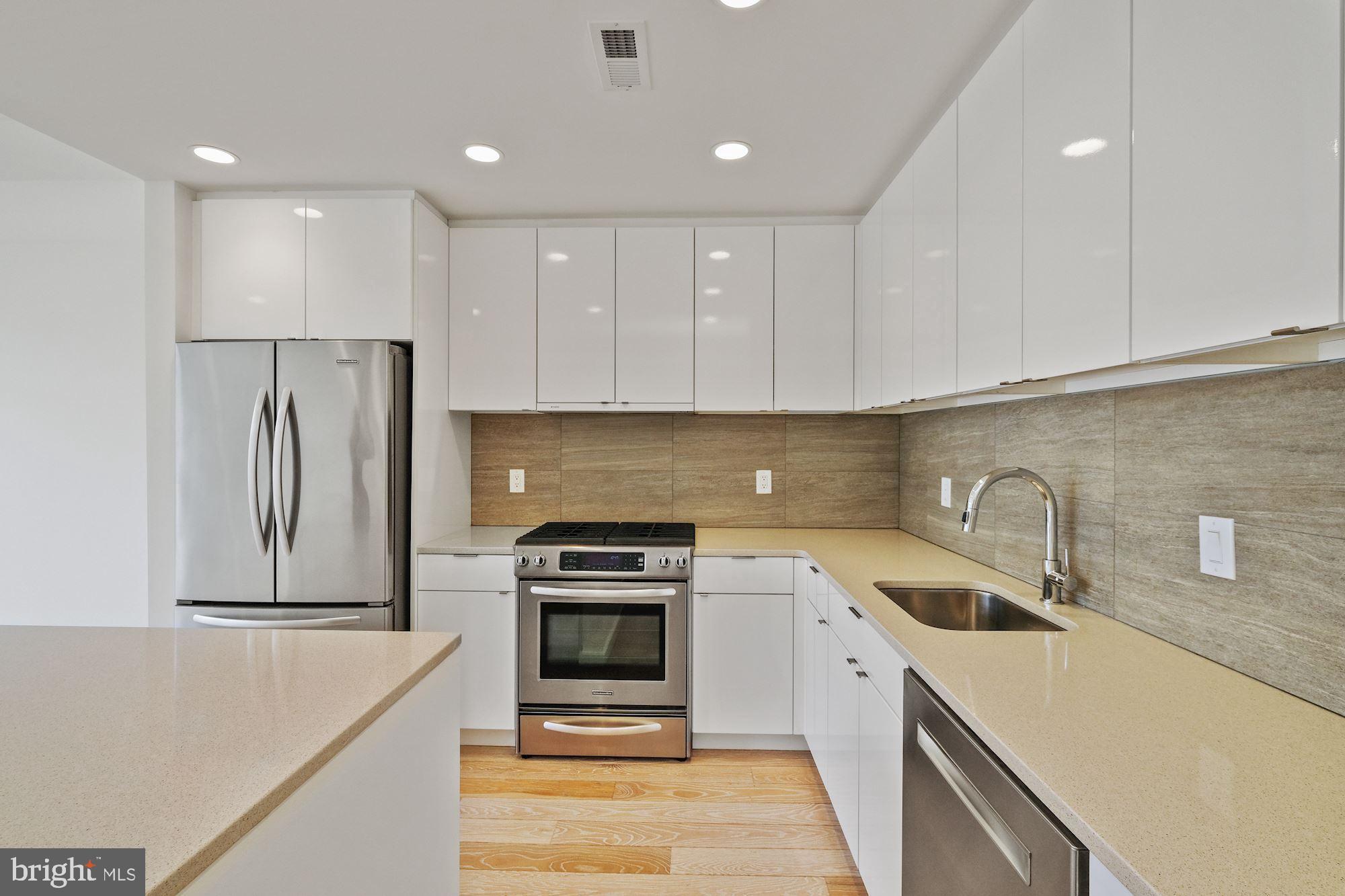 OLD CITY #2 - Residential Lease