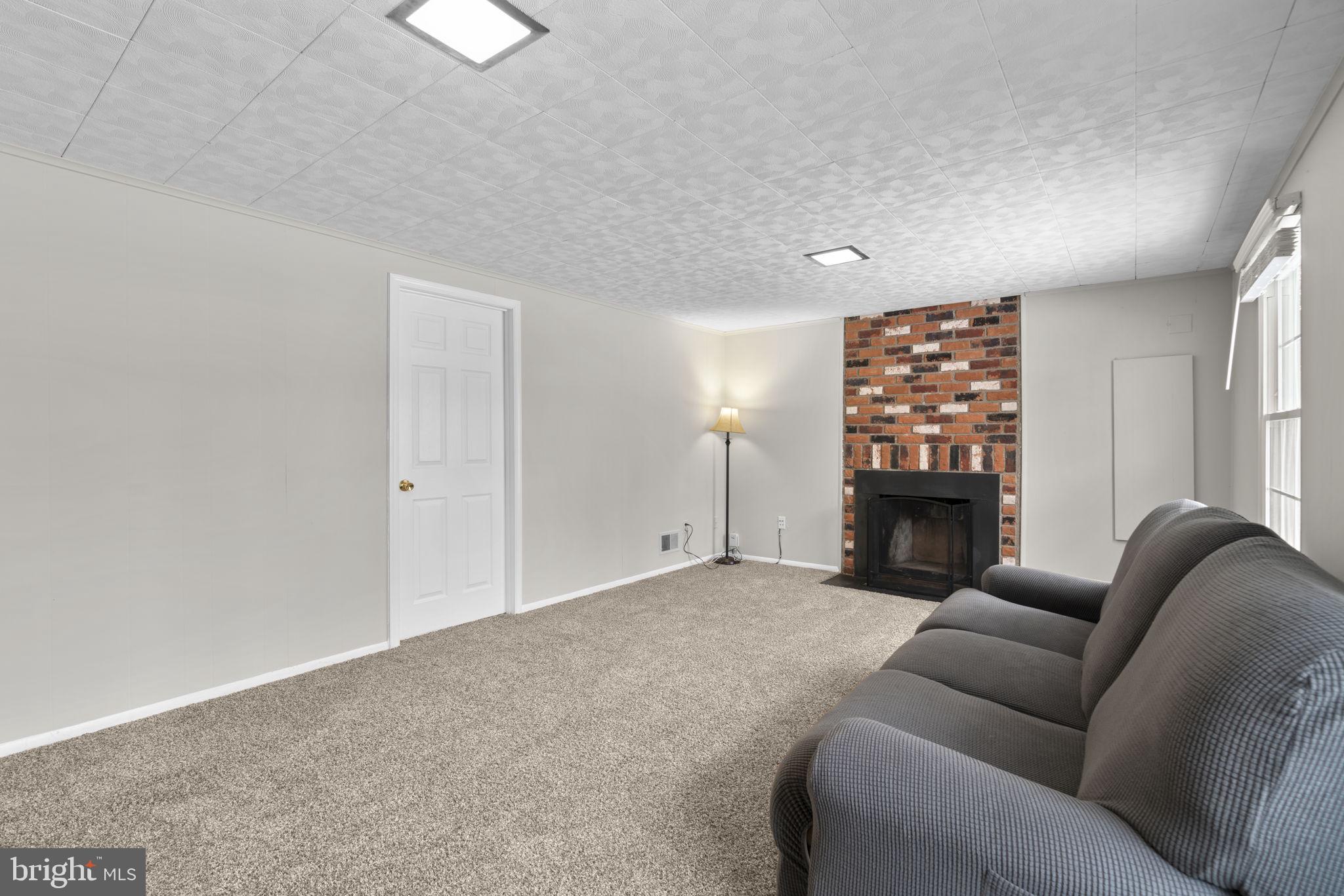 OWEN BROWN ESTATES - Residential