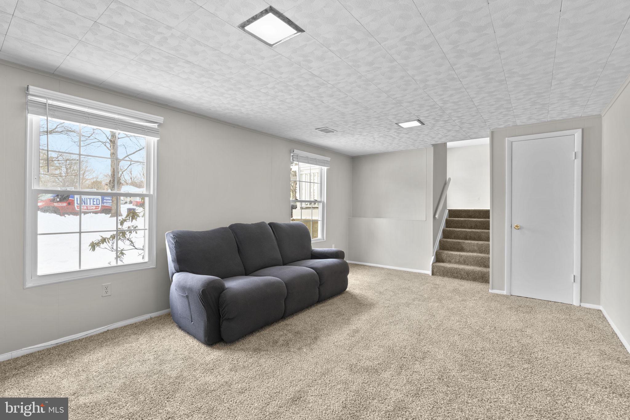 OWEN BROWN ESTATES - Residential