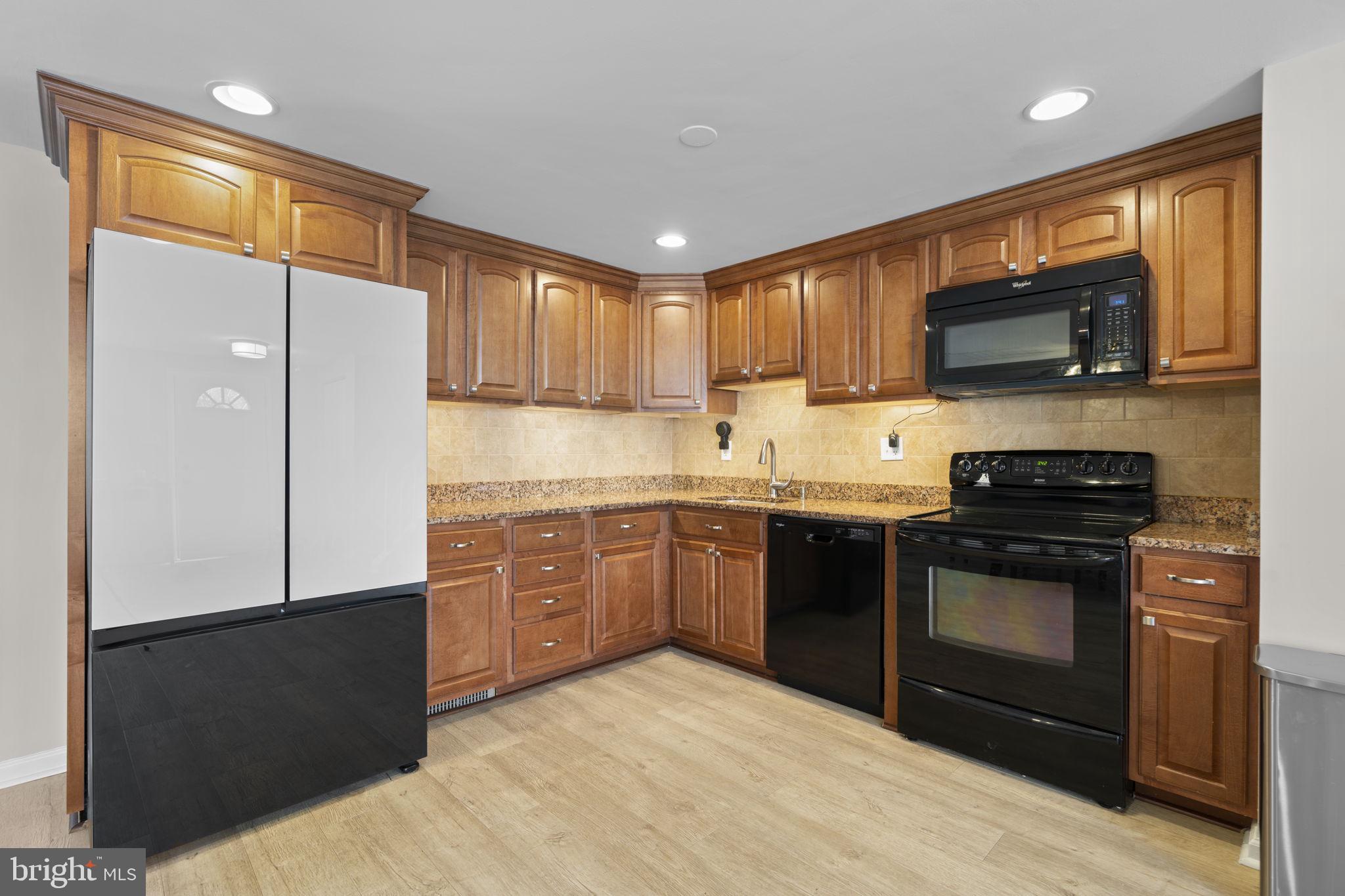 OWEN BROWN ESTATES - Residential