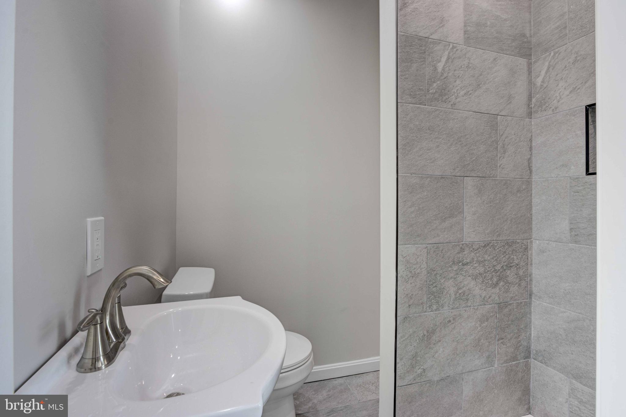 CATONSVILLE - Residential Lease