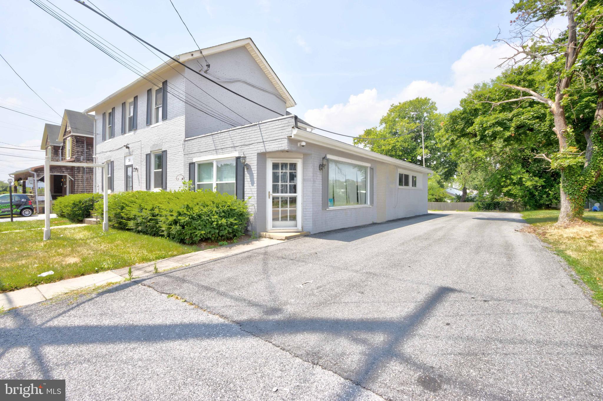 CATONSVILLE - Residential Lease