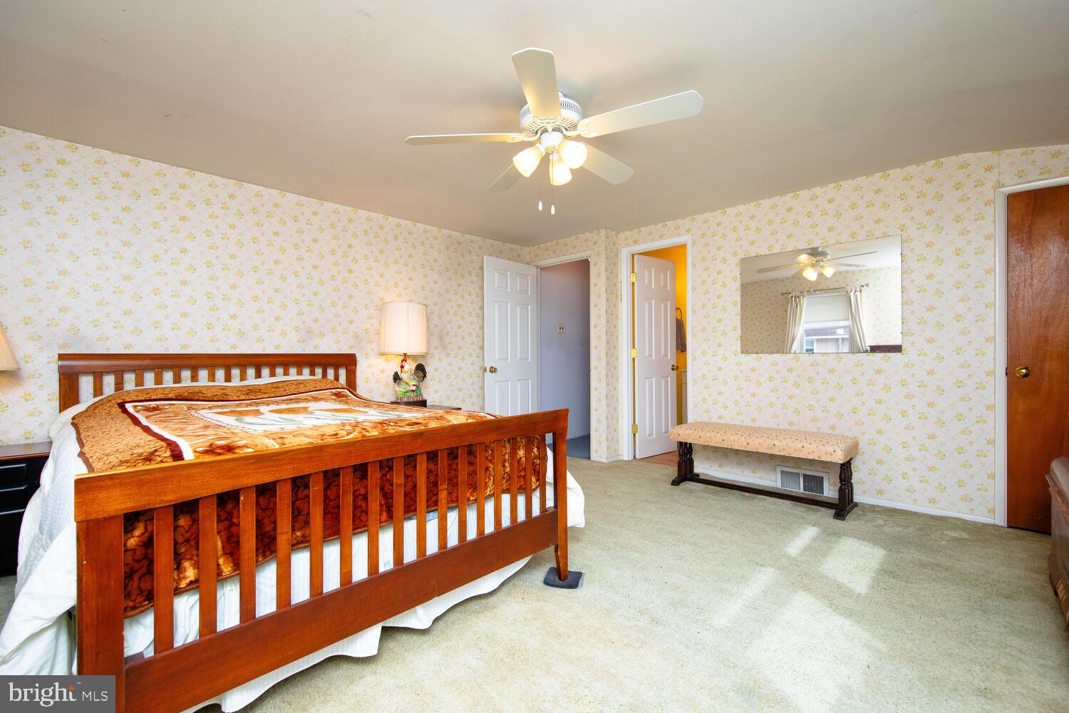 GLEN VIEW PARK - Residential