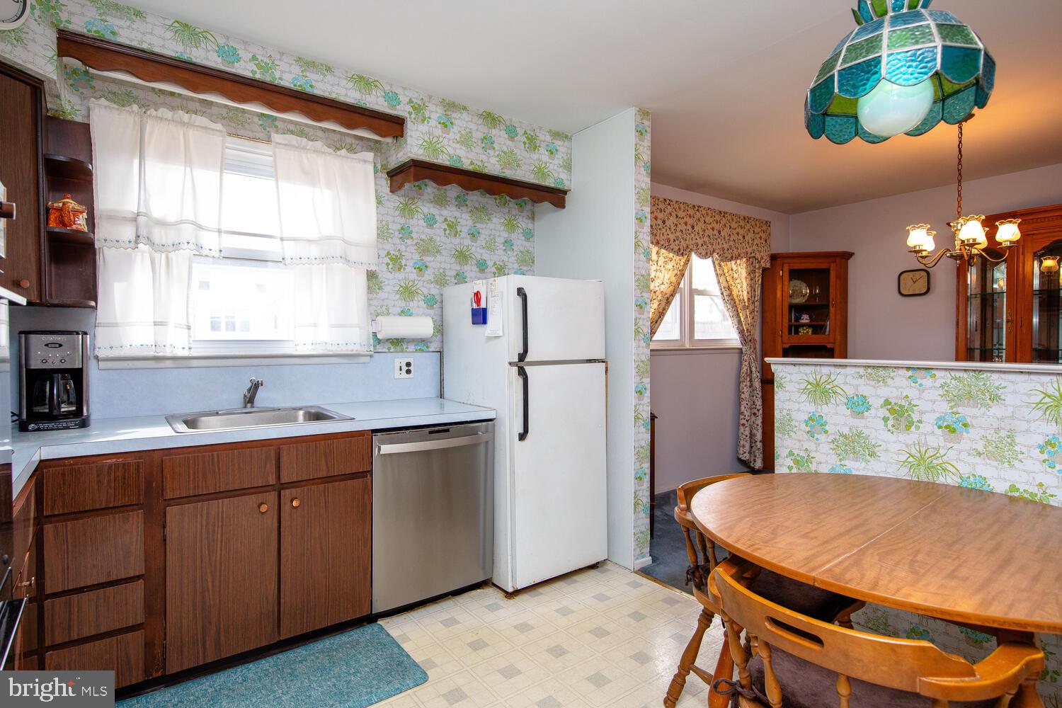 GLEN VIEW PARK - Residential