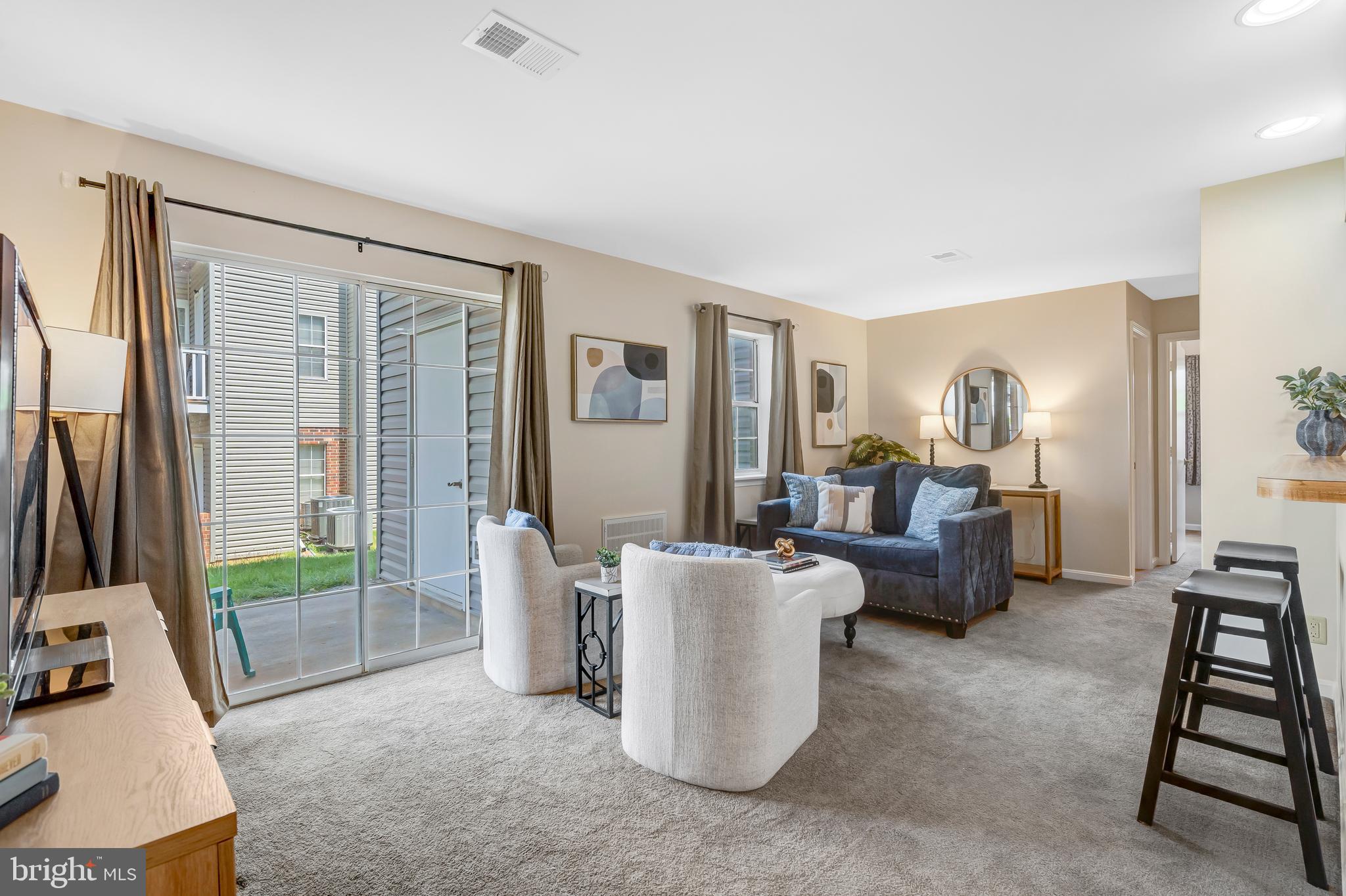 SUNNINGDALE MEADOWS - Residential