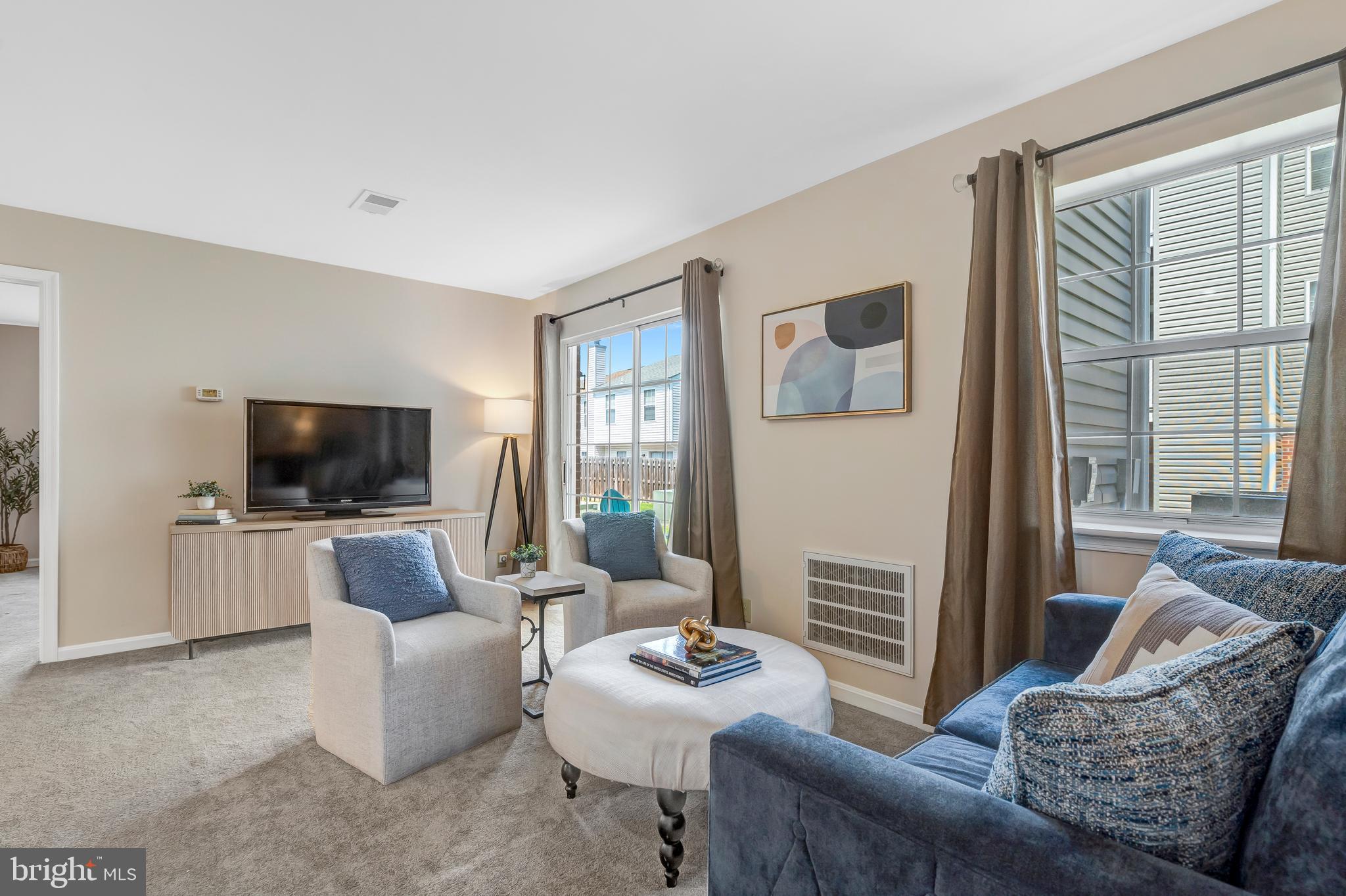 SUNNINGDALE MEADOWS - Residential