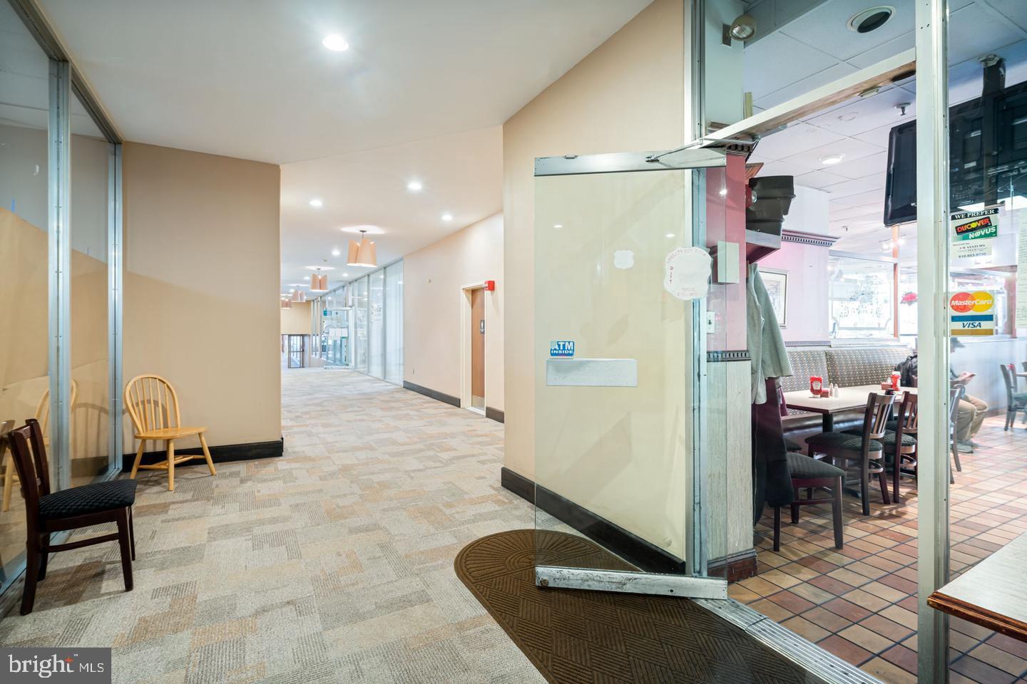 FAIRMOUNT - Residential Lease