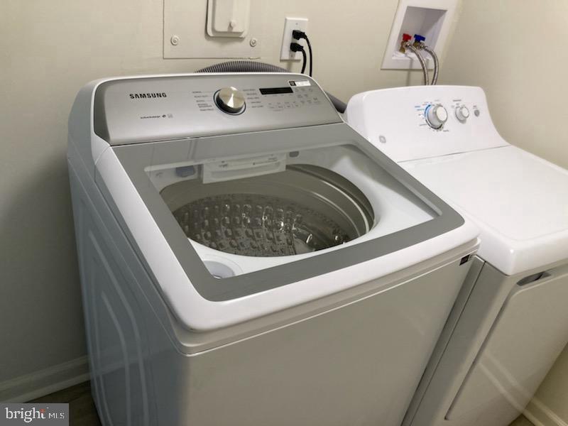 FAIRMOUNT - Residential Lease