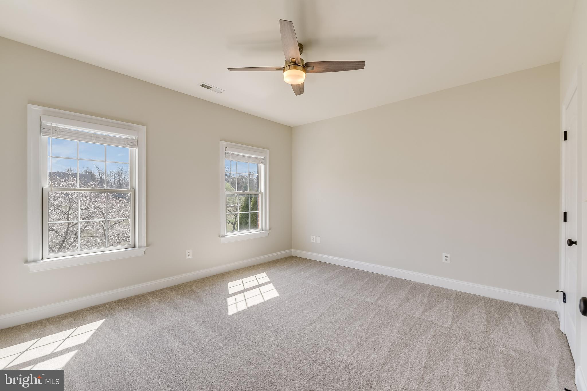 GREENSPRING - Residential