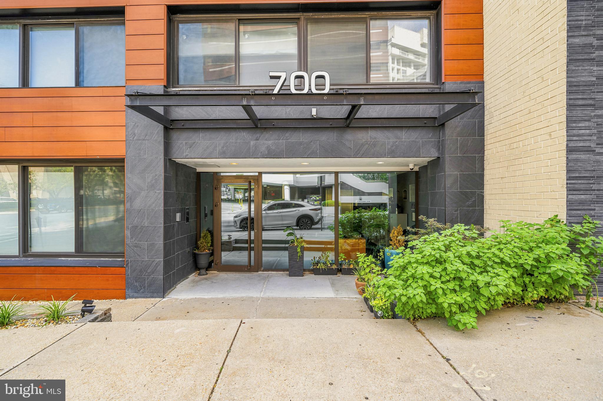 700 ROEDER ROAD 403