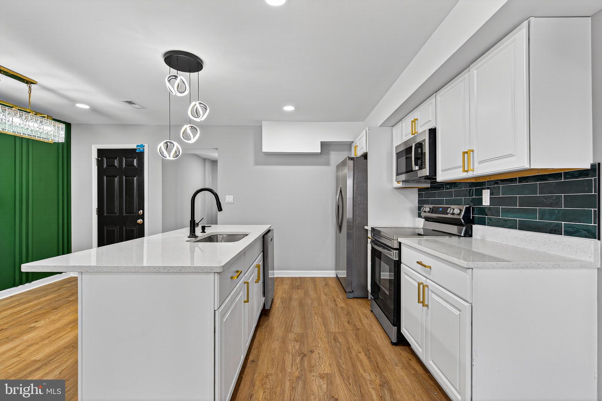 CENTRAL PARK HEIGHTS - Residential