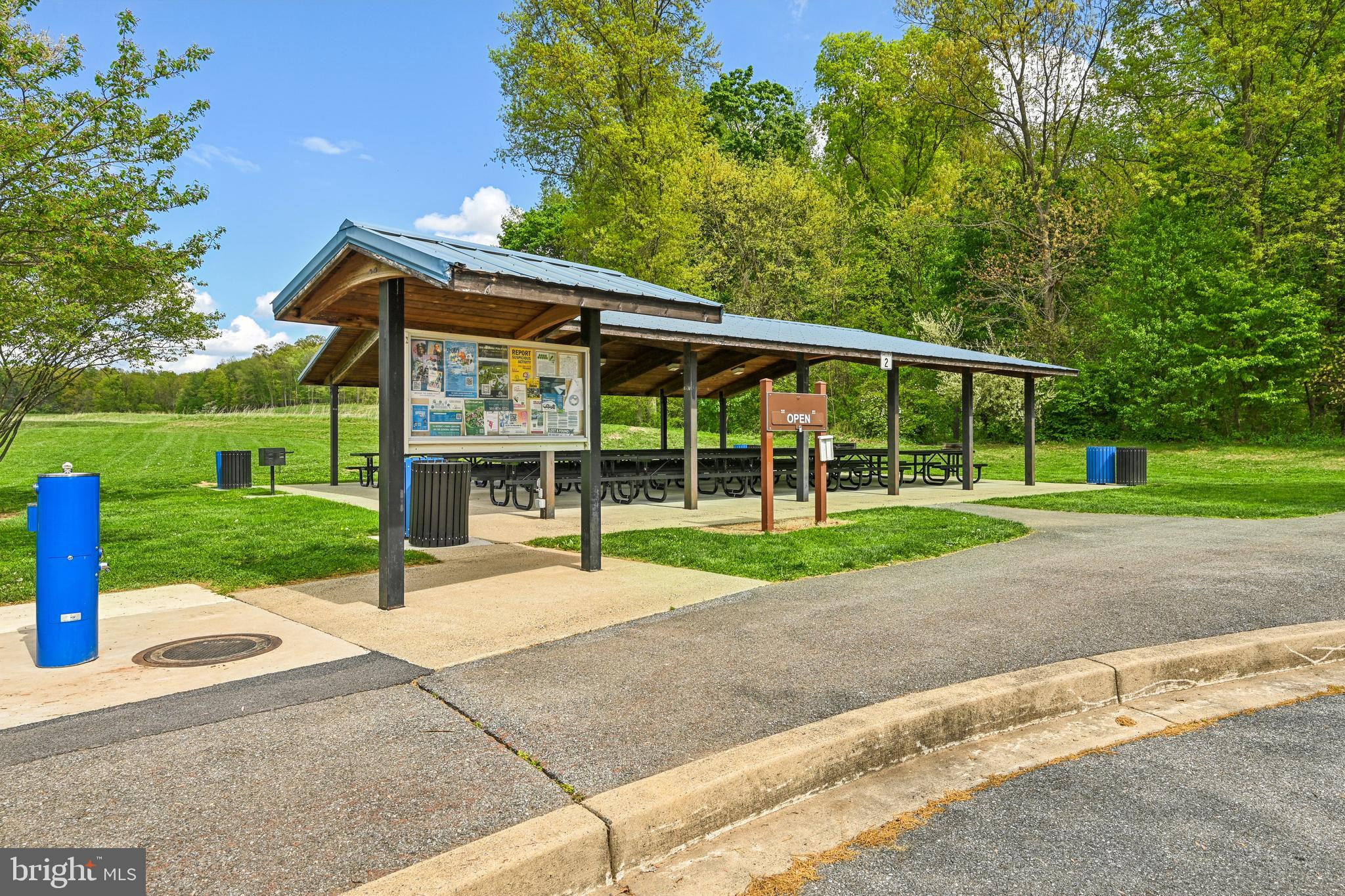 LINGANORE VIEW - Residential