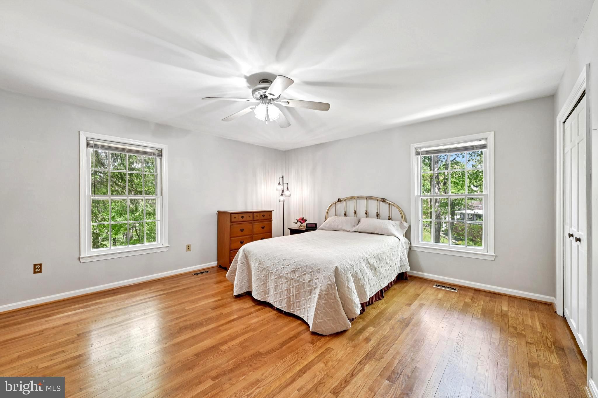 LINGANORE VIEW - Residential