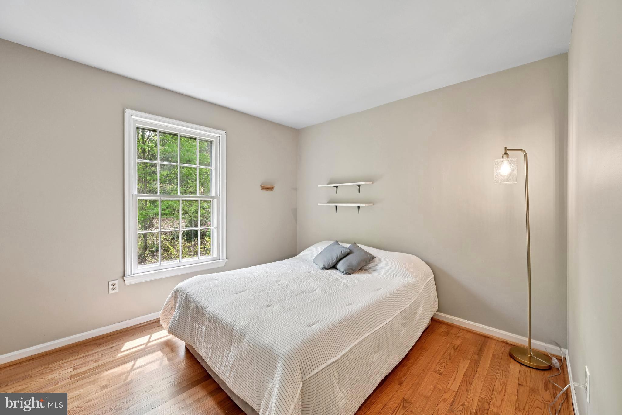 LINGANORE VIEW - Residential