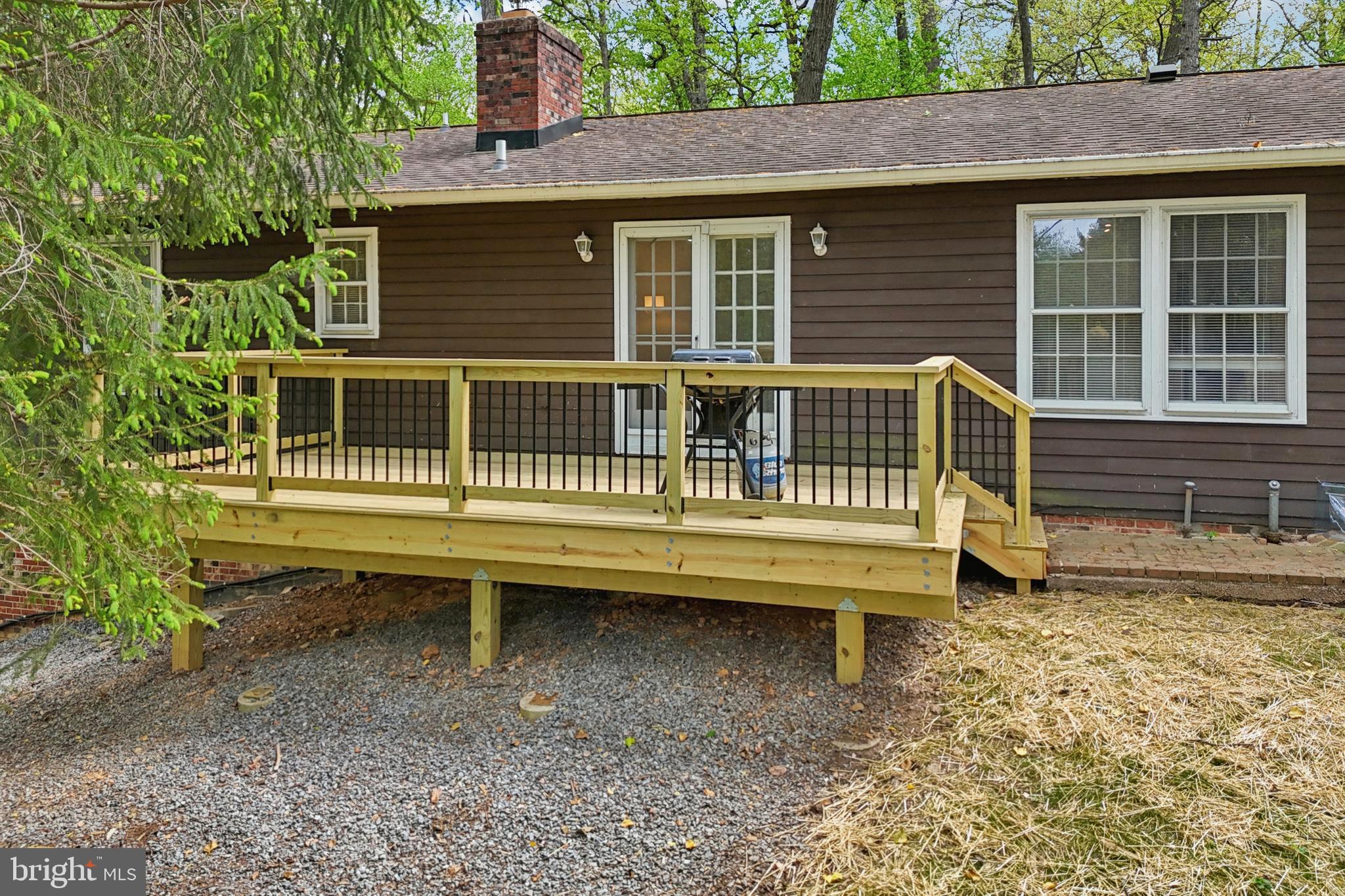 LINGANORE VIEW - Residential