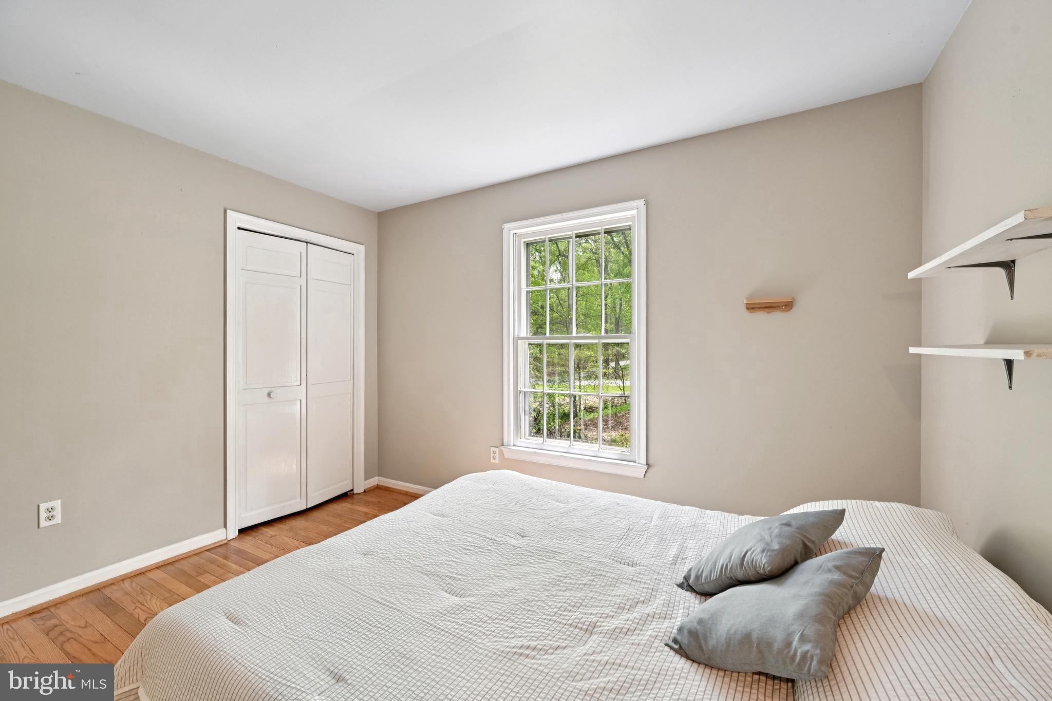 LINGANORE VIEW - Residential