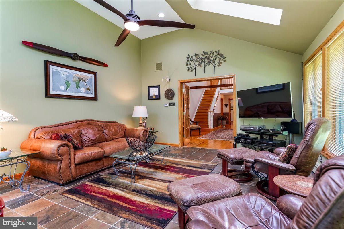 BRANDYWINE SUMMIT - Residential