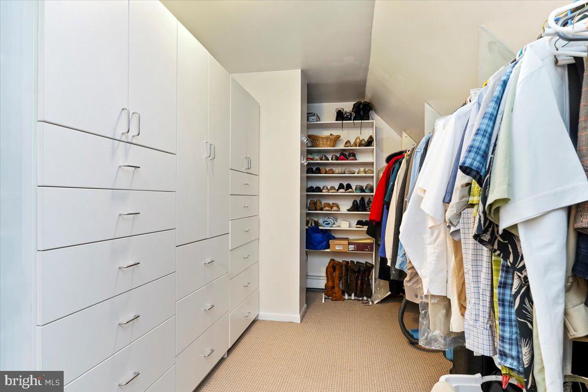 BRANDYWINE SUMMIT - Residential