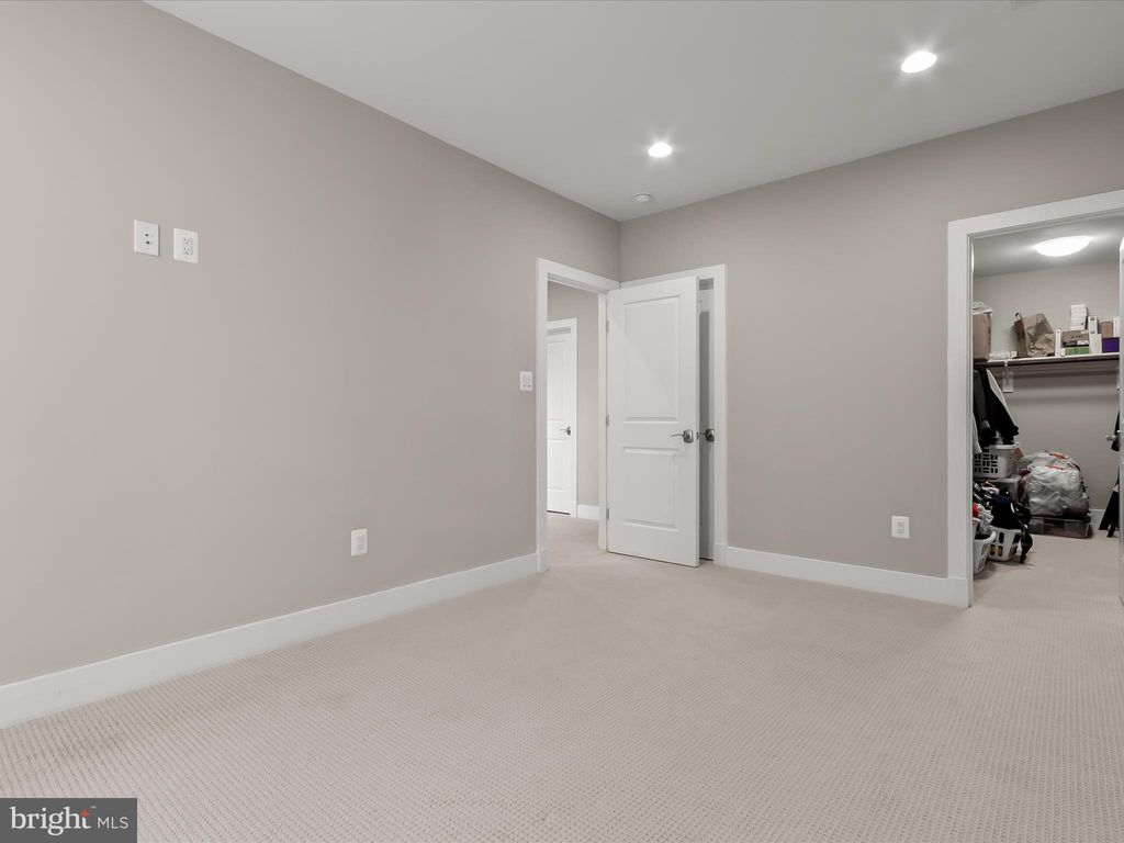 listing image 51