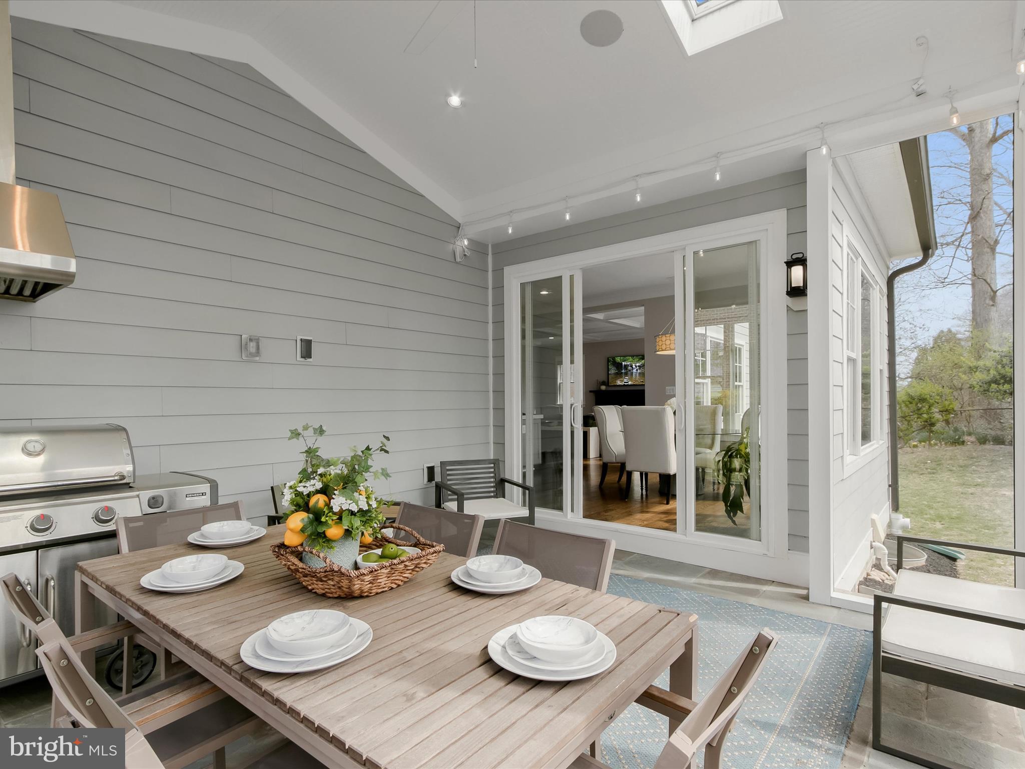 OAKWOOD KNOLLS - Residential