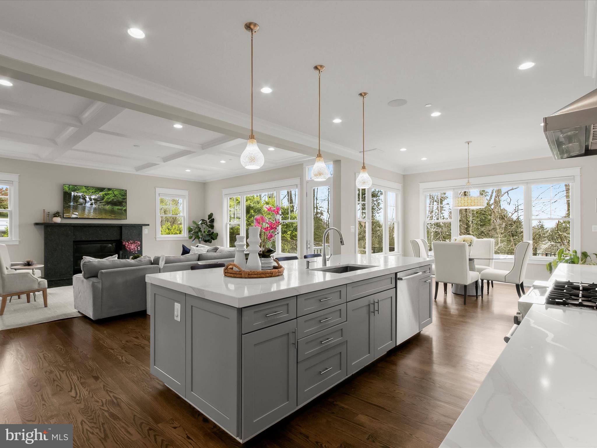 OAKWOOD KNOLLS - Residential