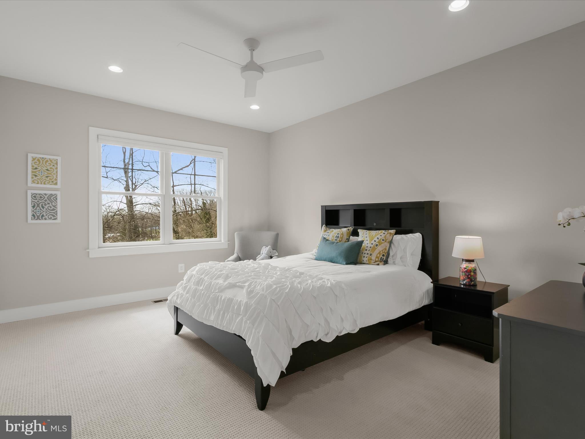 OAKWOOD KNOLLS - Residential