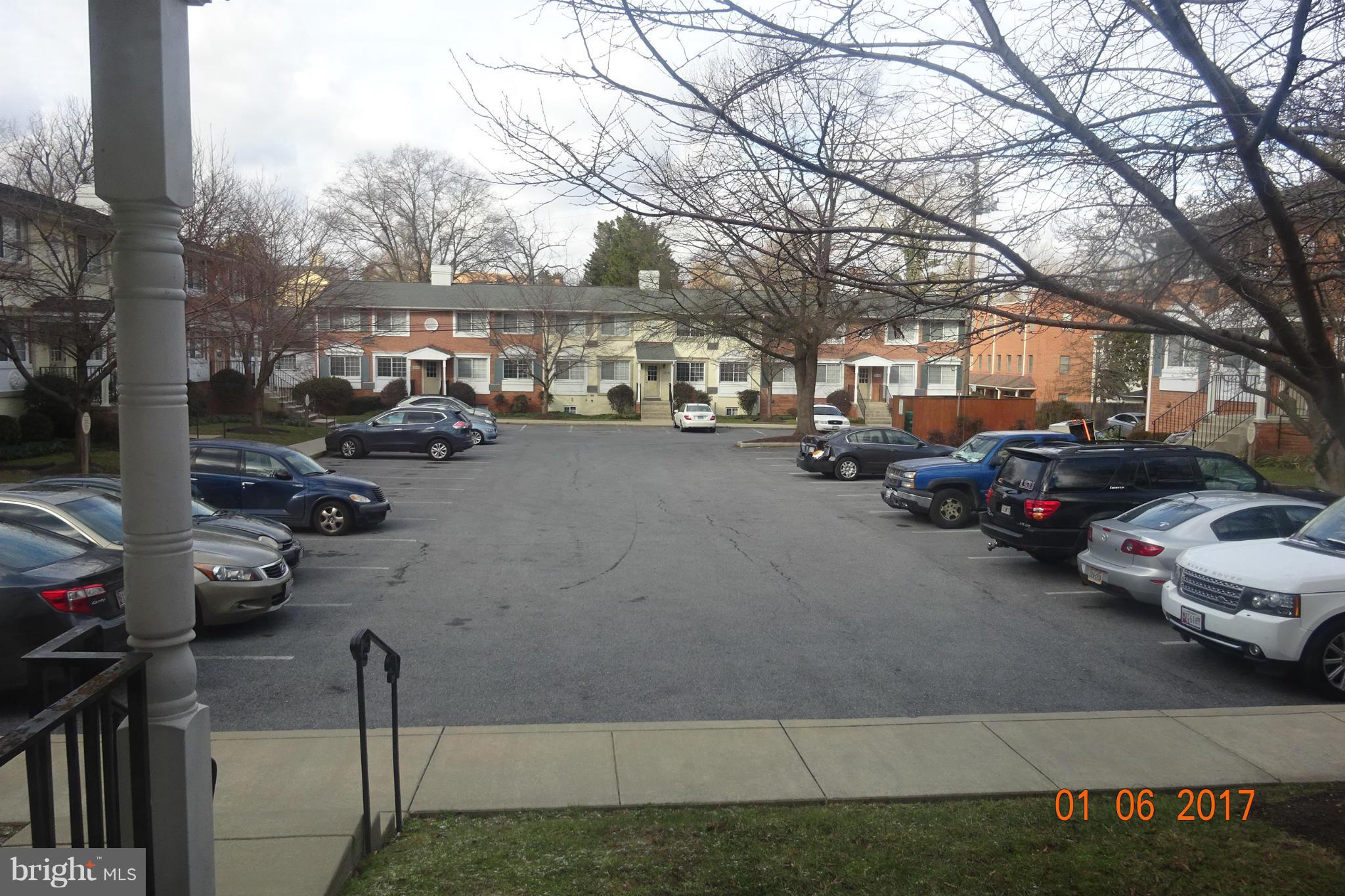 THE OAKS MAIN STREET LAUREL - Residential Lease
