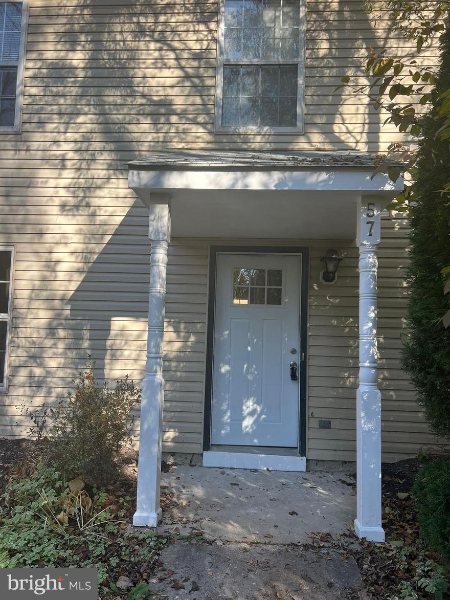 Multiple offers received. Please submit highest and best by Friday 11/17/2023 5pm. 


Beautifully renovated 2 Bedroom 2 Bathroom condo. Kitchen with granite countertops, SS appliances. Primary with full bathroom. Washer and Dryer in unit.