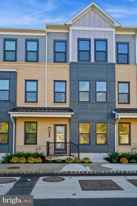 Townhouse For Rent - 103 Vaughn Drive Ext Dr<br/> PRINCETON JUNCTION, NJ 08550