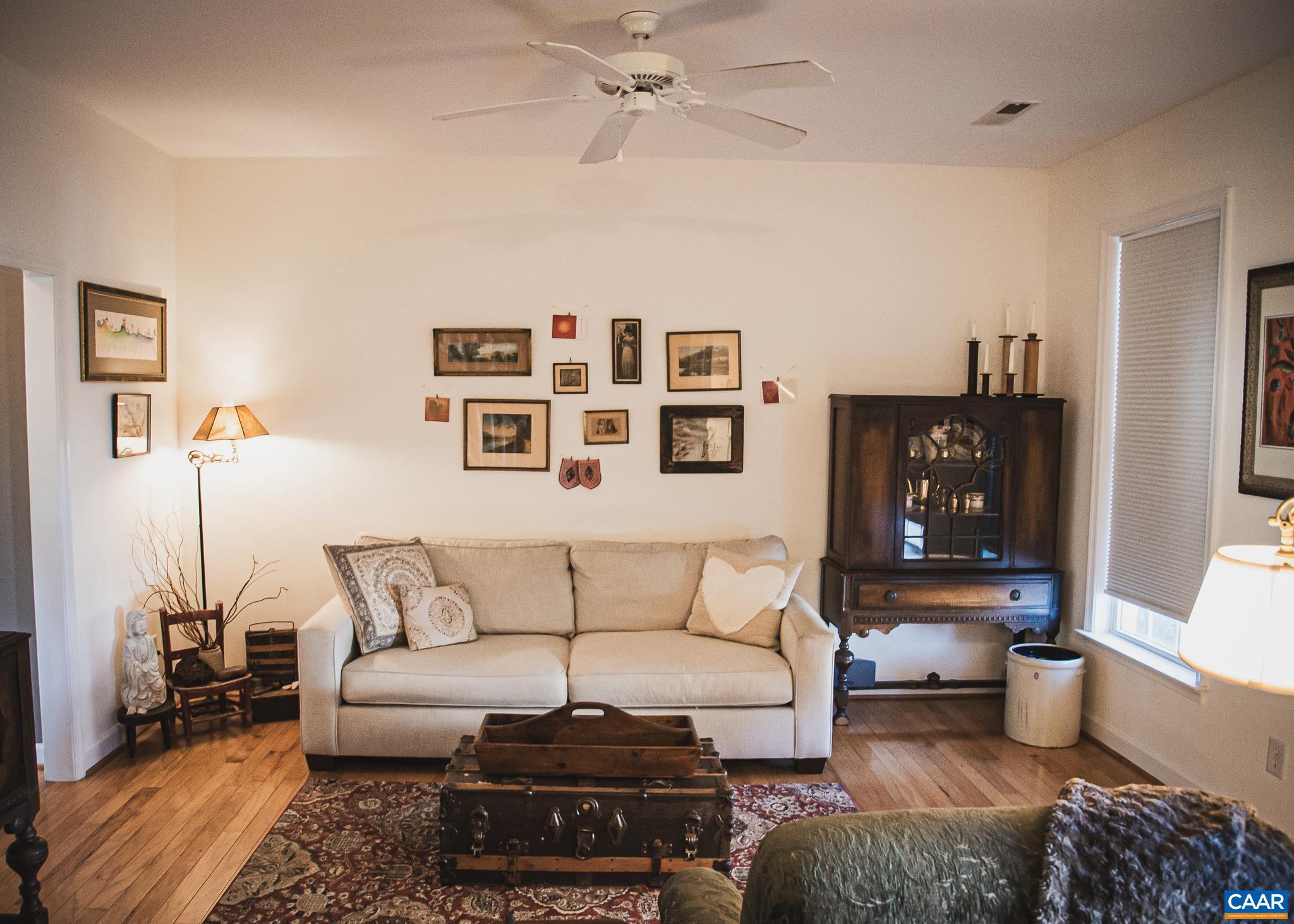 PARKSIDE VILLAGE - Residential