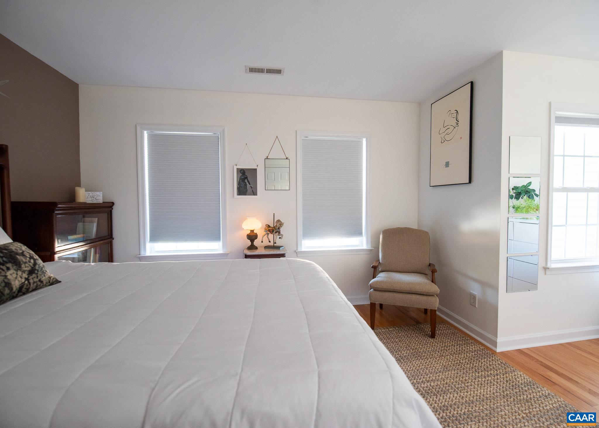 PARKSIDE VILLAGE - Residential