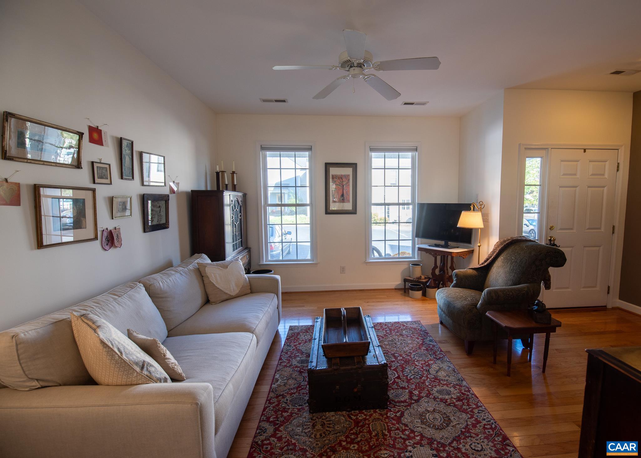 PARKSIDE VILLAGE - Residential