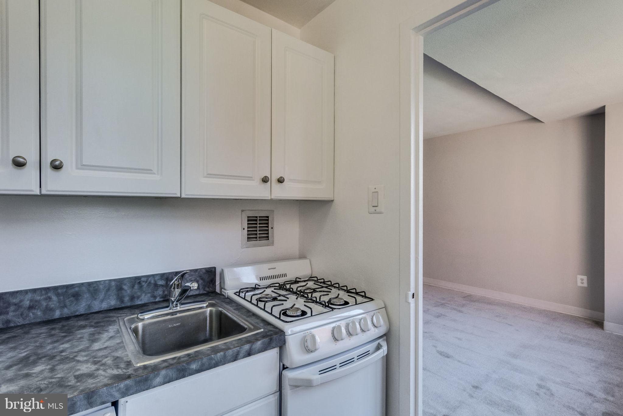 RIVER PLACE - Residential