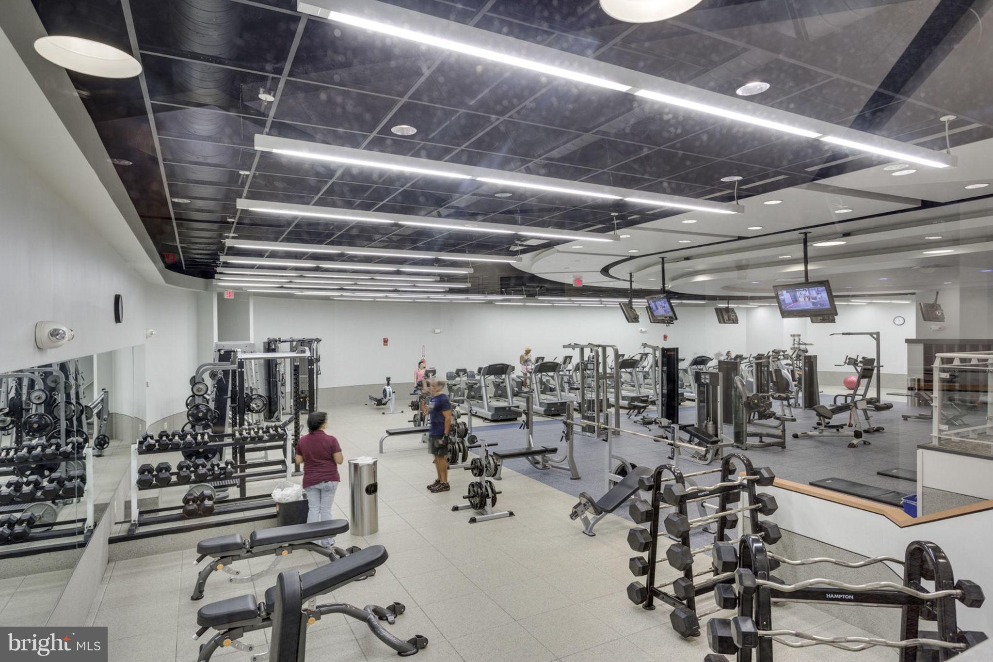 RIVER PLACE - Residential