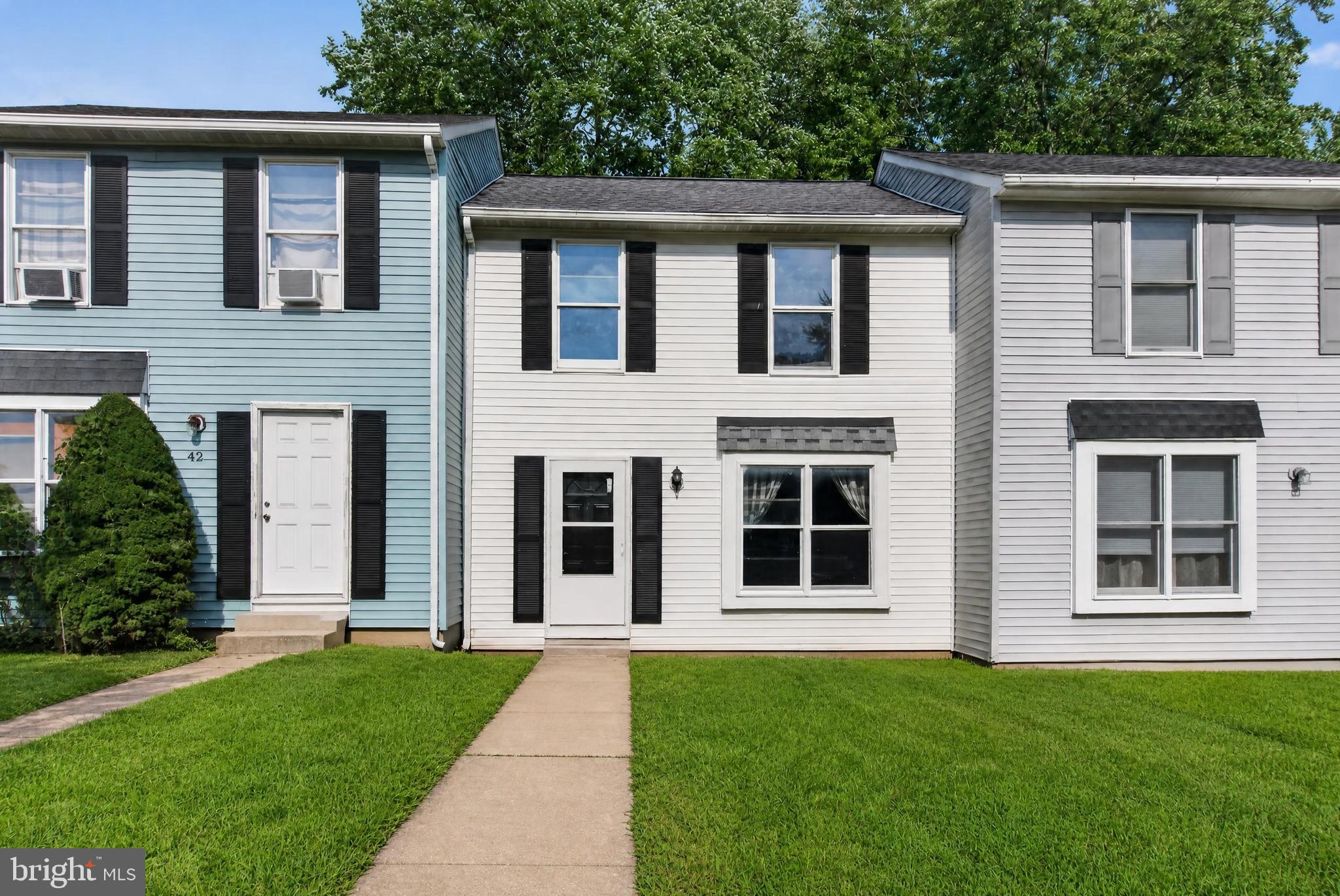 40 MAHOGANY DRIVE