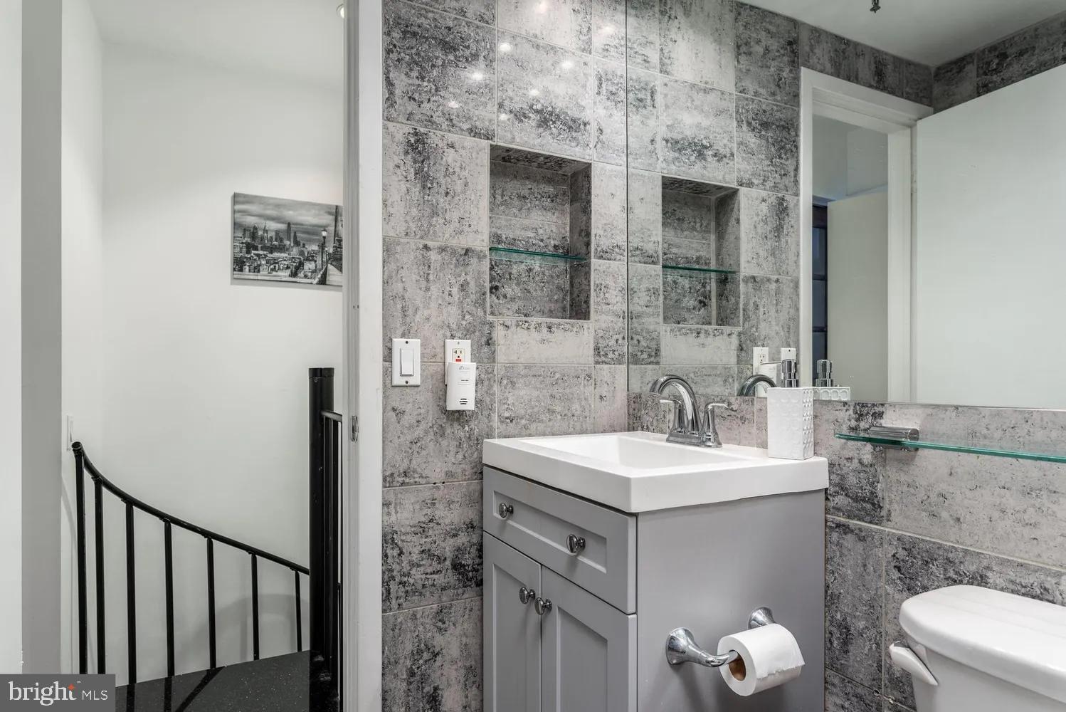 OLD CITY - Residential