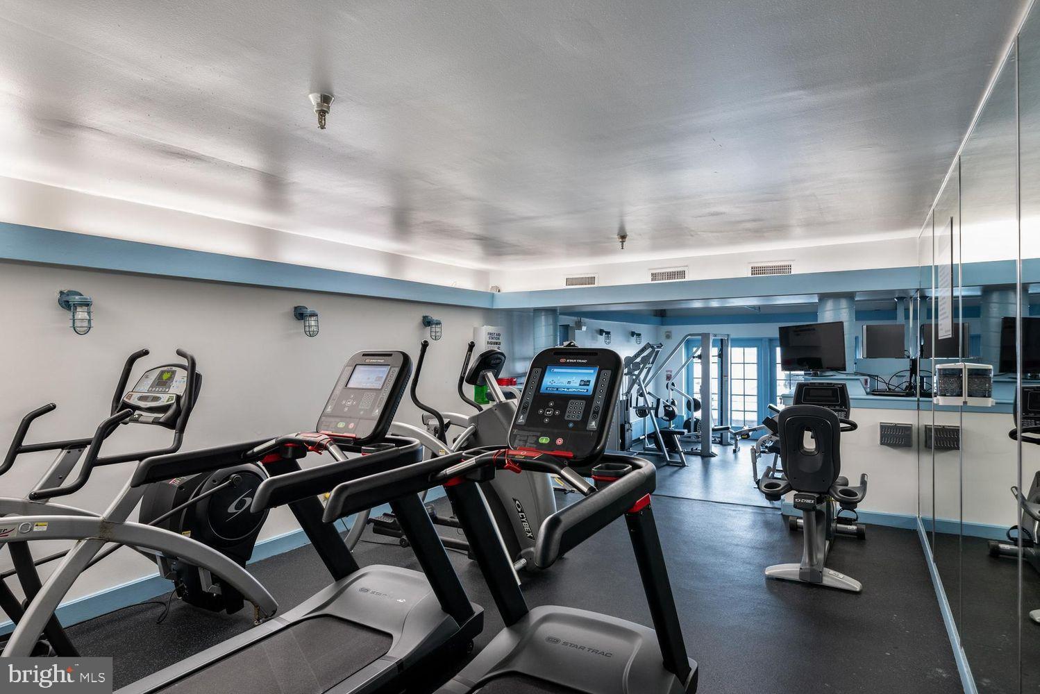 OLD CITY - Residential