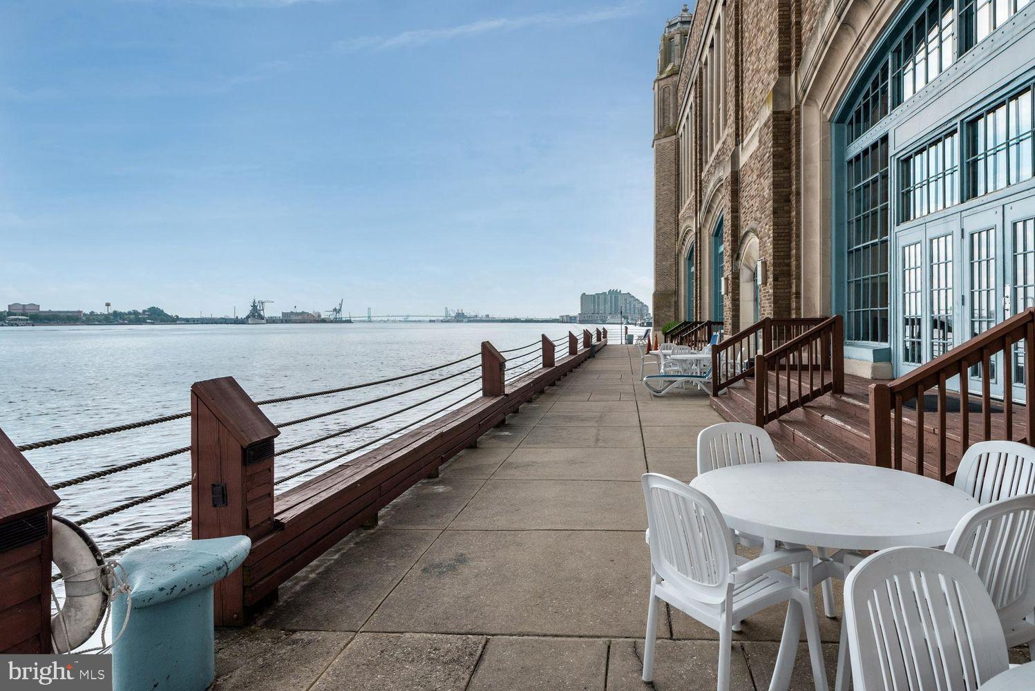 OLD CITY - Residential