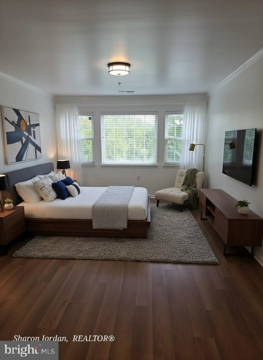 MONTGOMERY RUN - Residential Lease